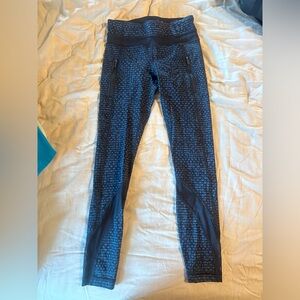 Lululemon Leggins Cropped Size 2